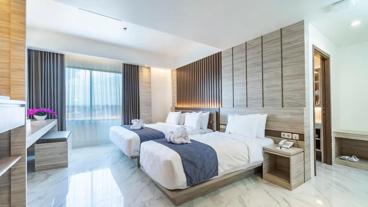 City Of Aventus Hotel - Denpasar 4*,  Indonesië