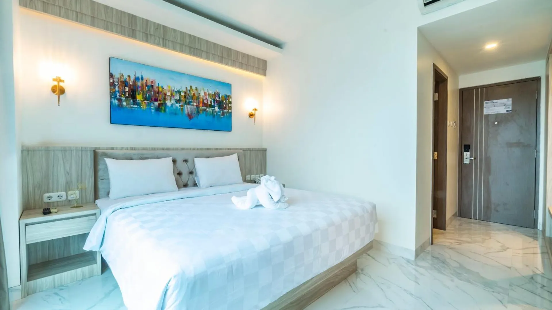 City Of Aventus Hotel - Denpasar