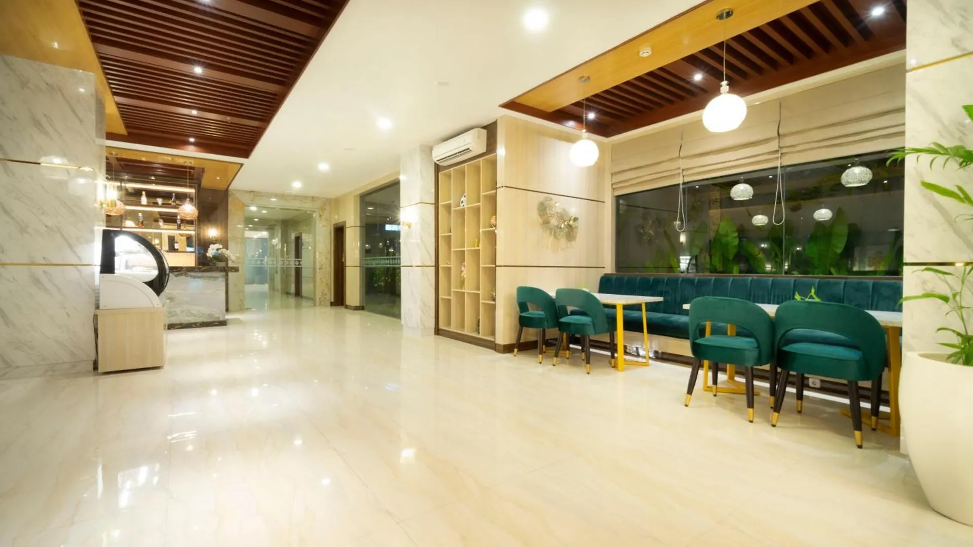 City Of Aventus Hotel - Denpasar  Denpasar (Bali)