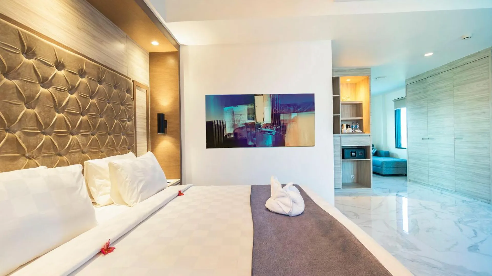 City Of Aventus Hotel - Denpasar Denpasar (Bali)